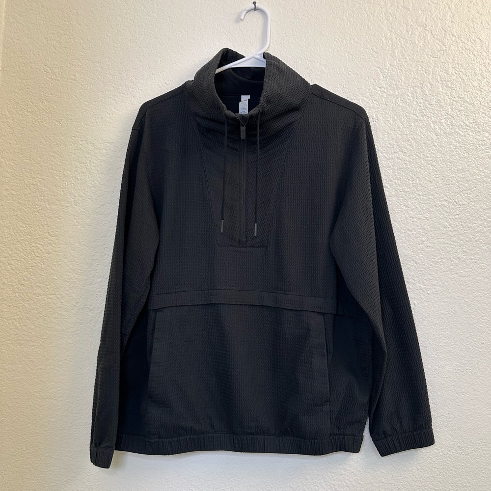 WOMENS LULULEMON BLACK HALF ZIP (TURNS INTO A BACKPACK) (8)